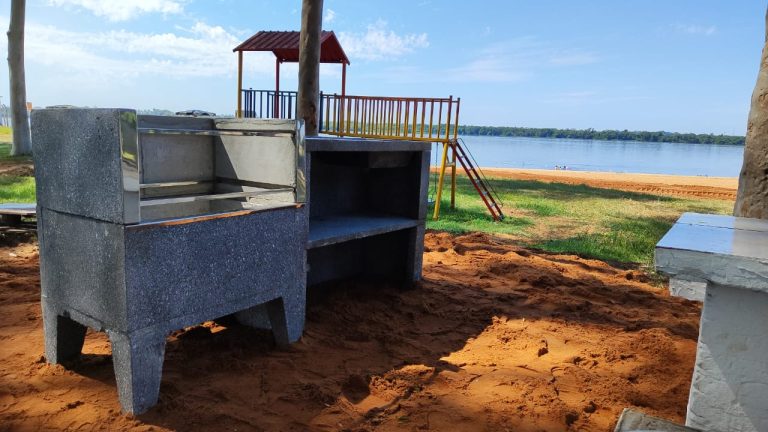 Prainha do Cascalho recebe melhorias e se prepara para um novo momento do turismo local